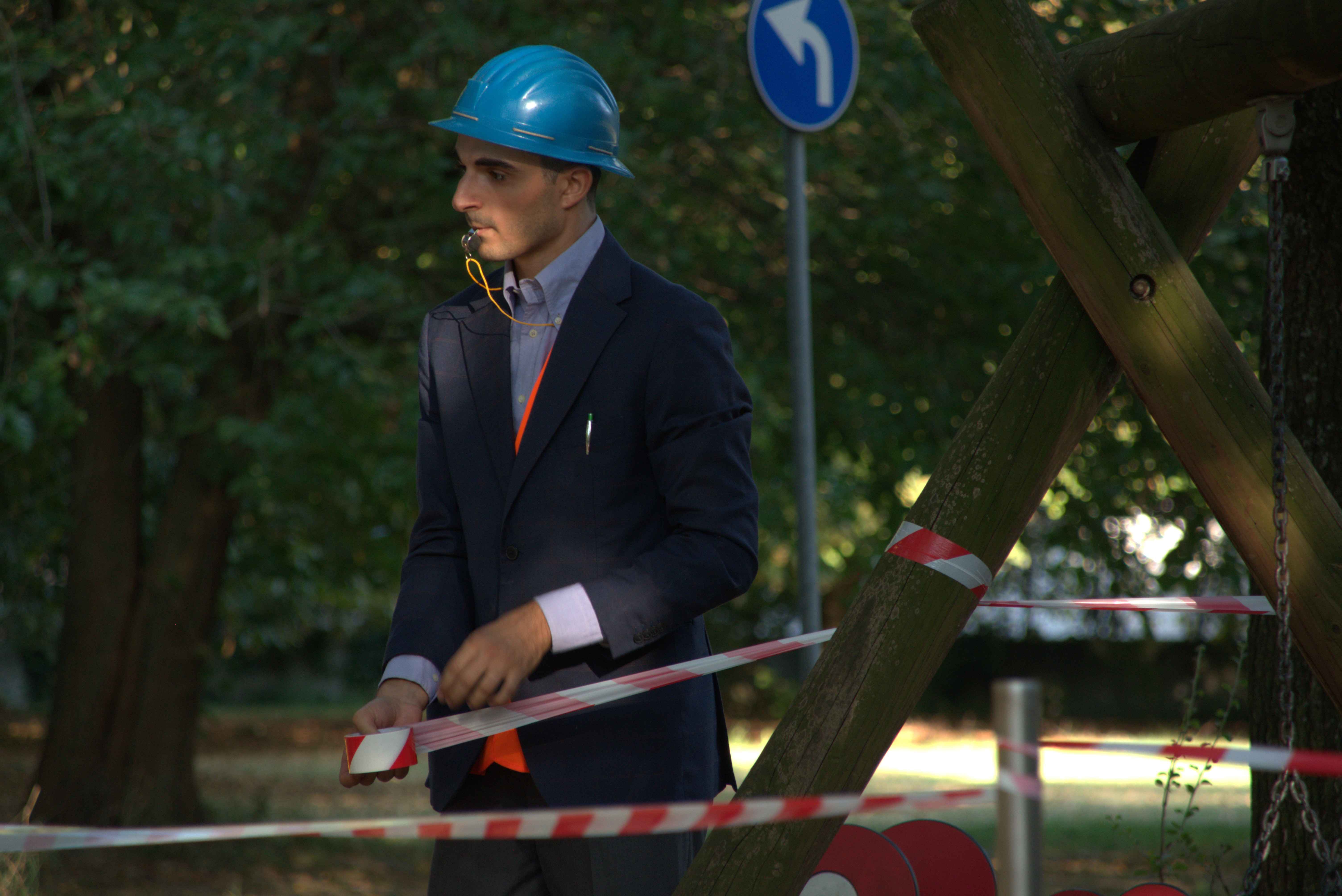 Fuori Età — clown performance at the playground — 7
